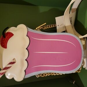 Betsey Johnson shake